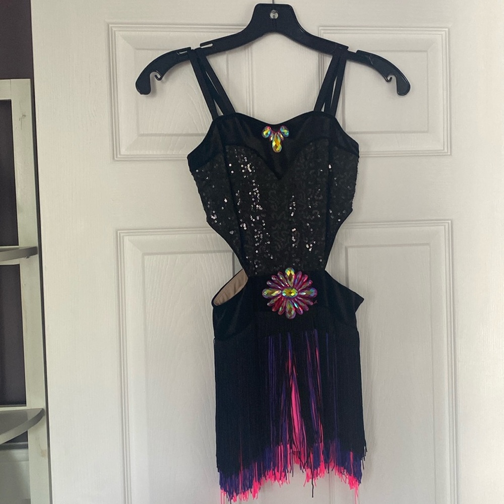 Girls dance costume
